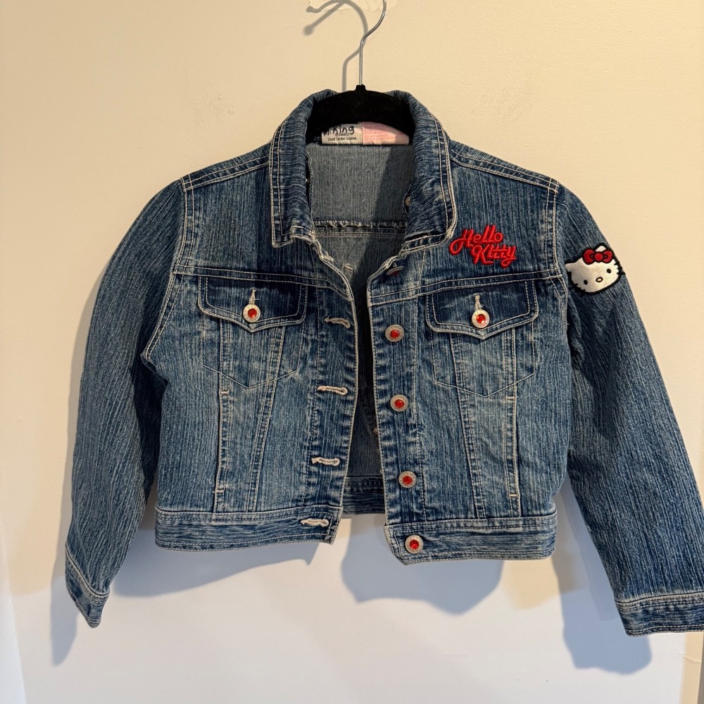 Sanrio Hello Kitty embroidered kids M 5-6 Patches Jean Jacket‎